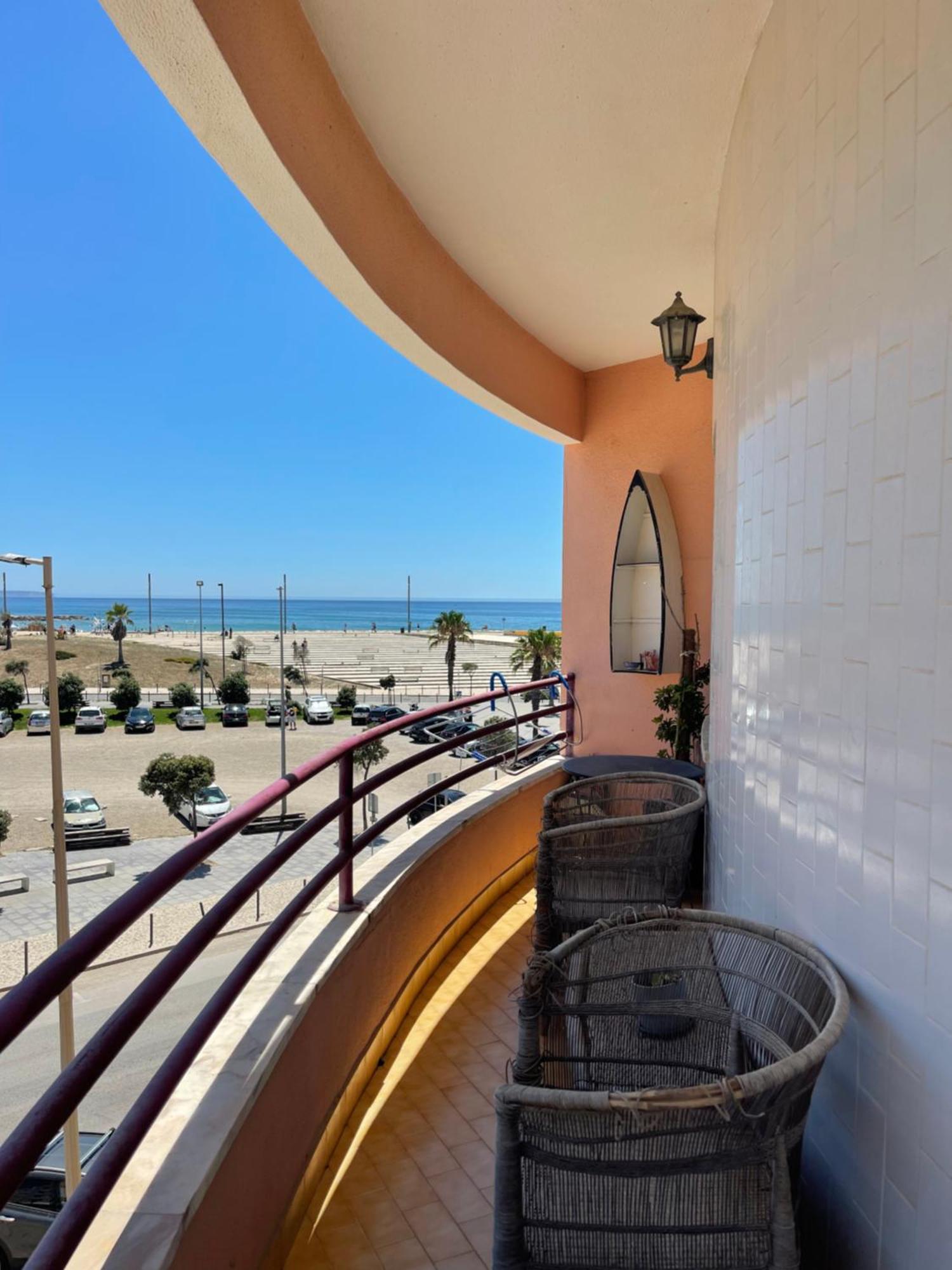 Apartamento Vista Praia E Mar- Costa Da Caparica Apartment Exterior foto